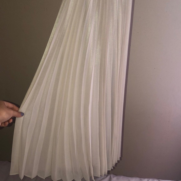 NWT Mid Length Dress - Picture 2 of 7